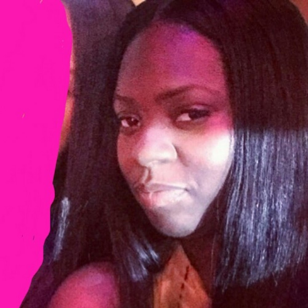 Meet your Posher, Adjoa